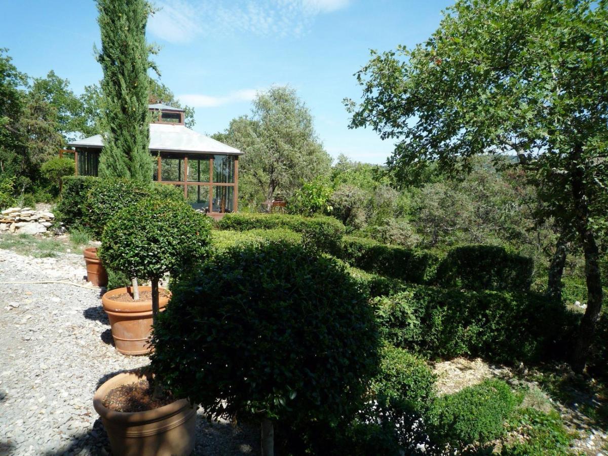 Bed and Breakfast Le Petit Mas Vogue Exterior foto