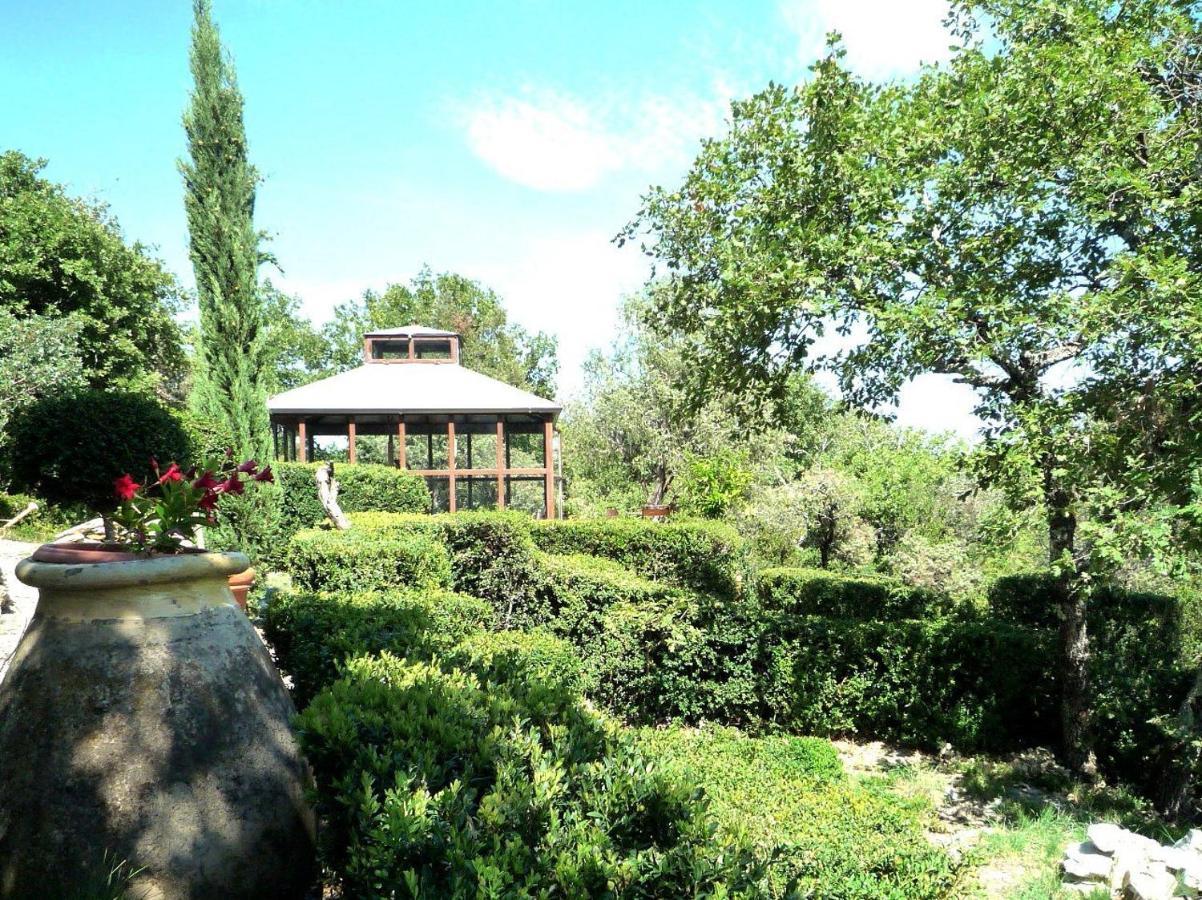 Bed and Breakfast Le Petit Mas Vogue Exterior foto